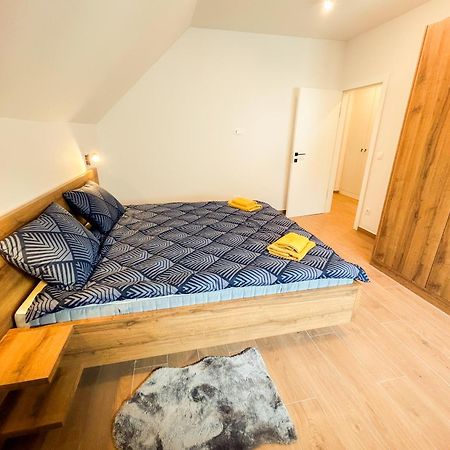 Villa Verde Leisure Apartment Тарвизио Экстерьер фото