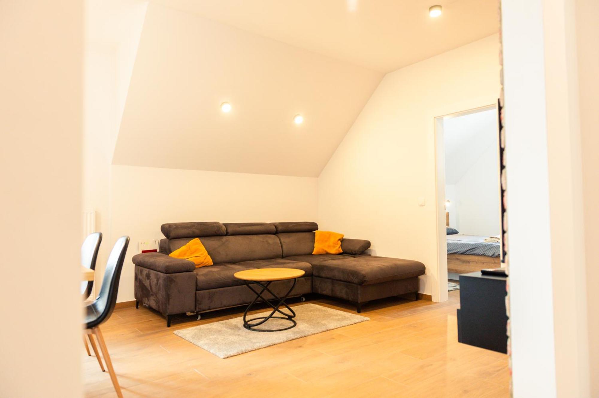 Villa Verde Leisure Apartment Тарвизио Экстерьер фото